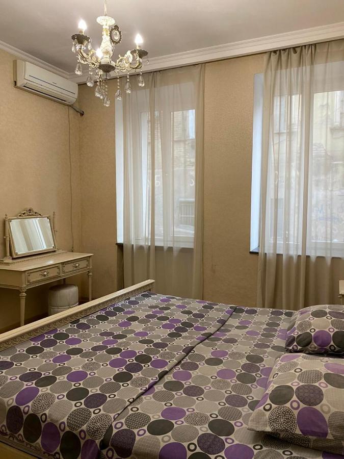 Guest House Kipiani Tbilisi Exteriör bild